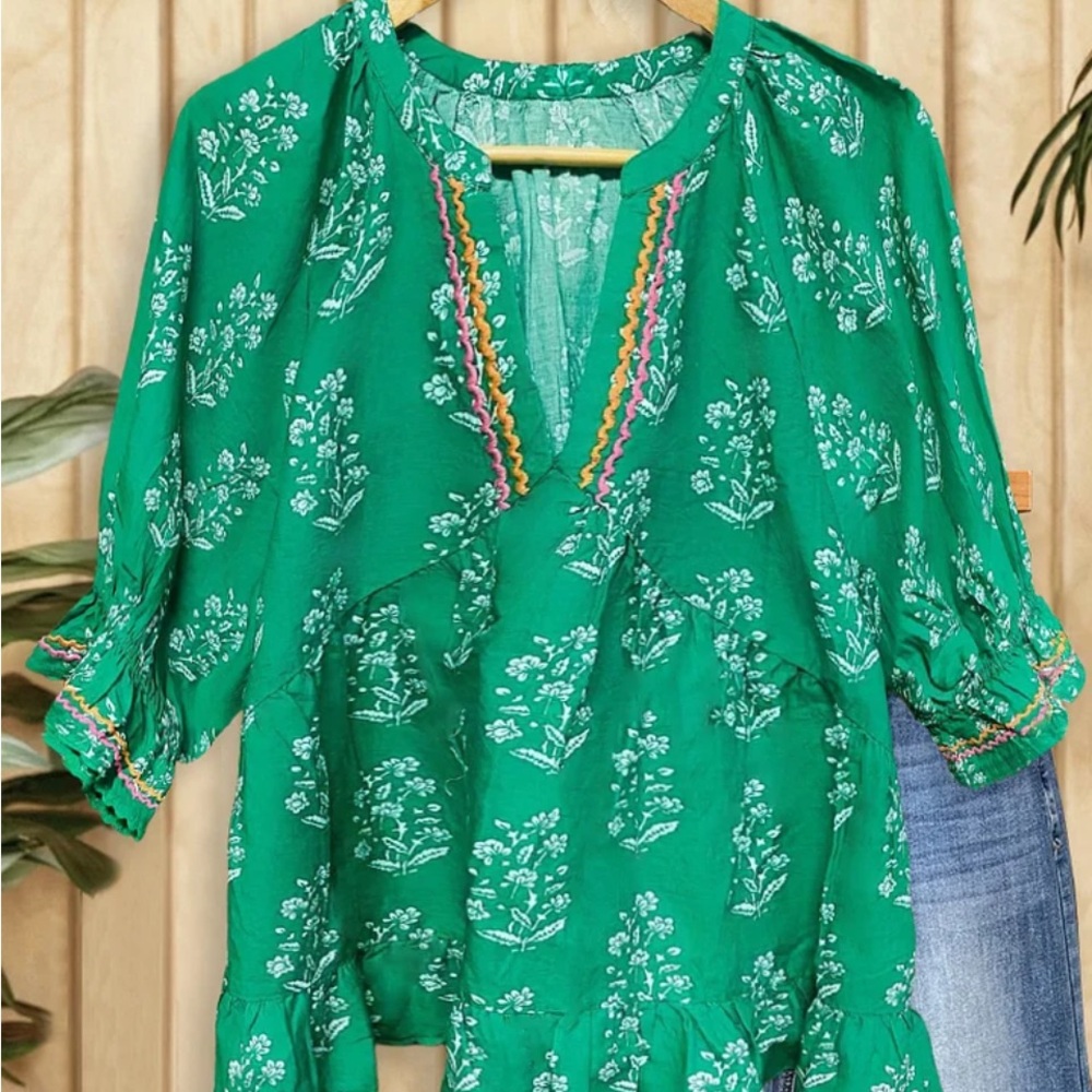 Green Ruffled 3/4 Sleeve Blouse with Mandarin Collar